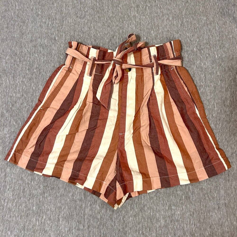 Like new Madewell Paperbag shorts